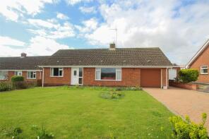 12, Thorns Close, Wickhambrook CB8 8YD