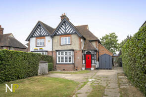 25, Halstead Road, Colchester CO6 2NG