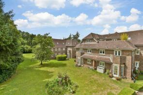 Flat 24, Kingswood Grange, Babylon Lane, Tadworth KT20 6UY