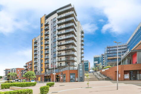 Austen Heights, Centenary Plaza, Southampton, SO19