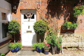 The Gables, Alresford Road, Basingstoke RG25 2EJ