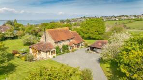 Hillside, Rew Street, Cowes PO31 8NT