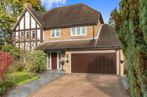 16, The Orchard, Uckfield TN22 3LQ