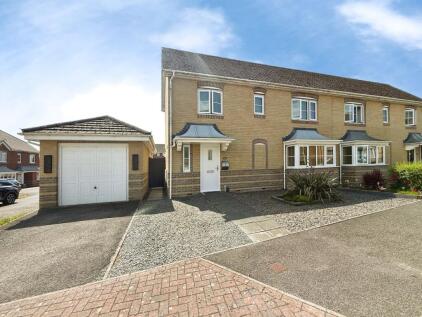Wiltshire Crescent, Basingstoke, RG22