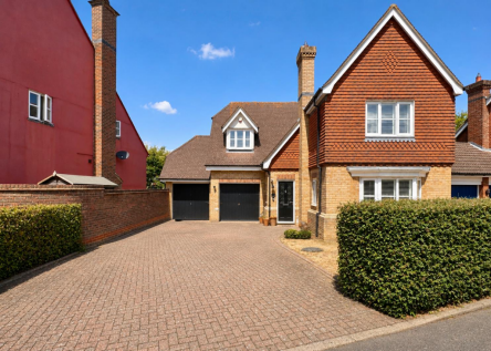 Harnham Drive, Great Notley, Braintree