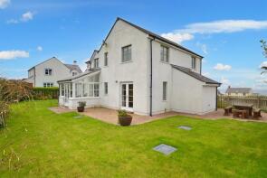 17, Swanswell Close, Haverfordwest SA62 3LW