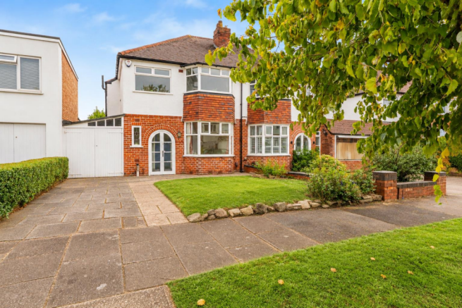SH Front Garden.png