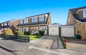 7, Cardigan Close, Pontypridd CF38 1LB