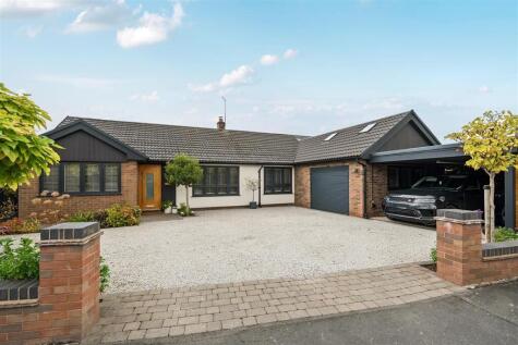 4 Field Drive, Clive, Shrewsbury, Shropshire, SY4 3LB
