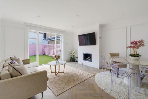 Hurlingham Square, Peterborough Road, London, SW6