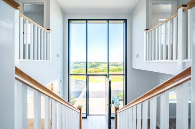 Show Home Photo