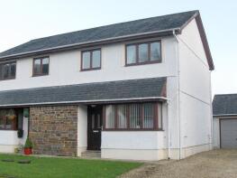 13, Maescelyn, Talley, Llandeilo SA19 7YR
