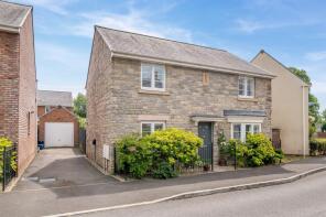 4, Roundbush Crescent, Caldicot NP26 5AG