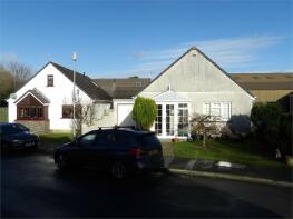 7, St Annes Drive, New Hedges, Tenby SA70 8TG
