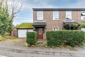 23, Rumsey Close, Hampton TW12 3XY