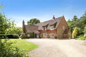 Tudor Cottage, Doras Green Lane, Ewshot, Farnham GU10 5BL