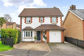 17, South Meadow, South Horrington Village, Wells BA5 3DJ