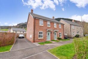 6, Rhodfa Owain Glyndwr, Llanfoist, Abergavenny NP7 9EJ