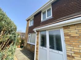 17, Garth Dinas, Penparcau, Aberystwyth SY23 3RZ