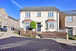 30, Albanwood, Watford WD25 7BZ
