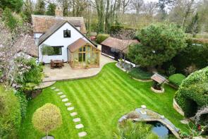 21, Park Lane, St. Neots PE19 5EE