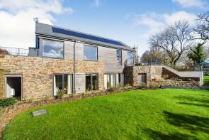 6, Berrys Meadow, Crediton EX17 5DU