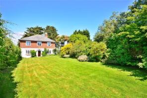 Queens Bower Cottage, Alverstone Road, Sandown PO36 0NY