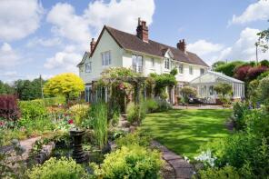 The Woodlands, Dunclent Lane, Kidderminster DY10 4AY
