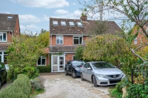 29, Whinfield Road, Worcester WR3 7HF