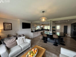 Llys Y Bryn, Dob, Bangor LL57 4PW