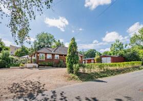 Cedar Cottage, Wing Road, Oakham LE15 8SZ