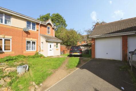Swan Gardens, Peterborough, Cambridgeshire, PE1
