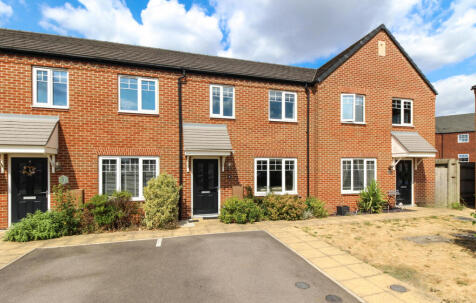 Pease Close, Warwick, CV34