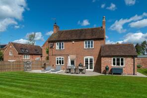 19 Yew Tree House, Snitterfield Street, Warwick CV35 8AX