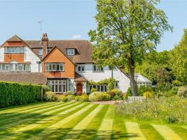Southwood Lodge, Upper Bolney Road, Harpsden, Henley-on-thames RG9 4AG