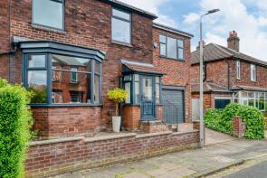 22, Carlton Avenue, Romiley, Stockport SK6 4EG