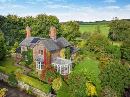 Hayes House, Road From Huntsham Bridge To Perrotts Farm, Tiverton EX16 7NG