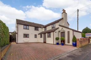 Wee Cot, The Rudge, Maisemore, Gloucester GL2 8HY
