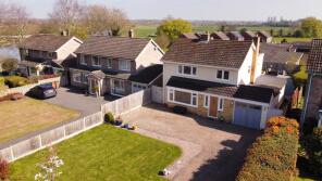 4, Saint Marys Close, Newton Solney, Burton-on-trent DE15 0SE