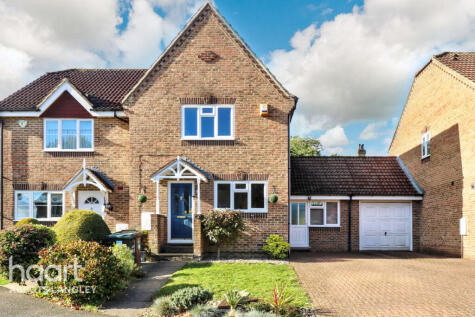 Stewart Close, Abbots Langley