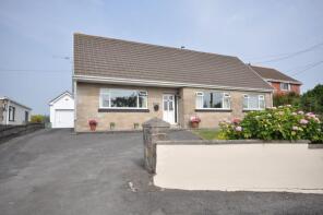 Leacroft, Ffynnongain Lane, Pwll Trap, Carmarthen SA33 4AR