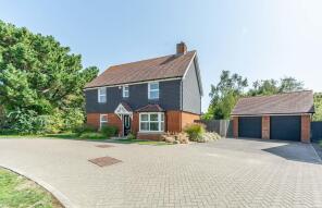 3, Sackville Gardens, Bognor Regis PO22 0DJ