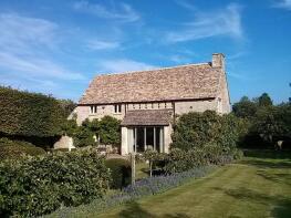Monk Bretton, Middle Road, Cirencester GL7 5EJ