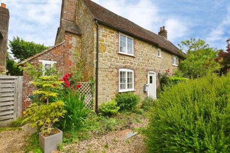 Easebourne Lane, Easebourne, Midhurst, West Sussex, GU29