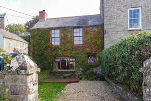 2 Berry Cottage, Wesley Road, Little Haven, Haverfordwest SA62 3UG