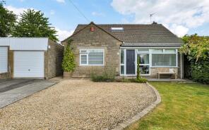 3, Great Parks, Trowbridge BA14 6QP