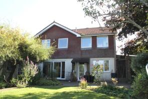 Weald House, Main Road, Yarmouth PO41 0SZ