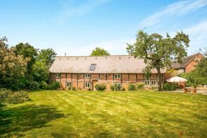 Wynnstay Barn, High Street, Clotton, Tarporley CW6 0EH