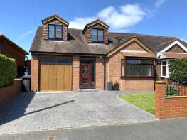 25, Lindale Avenue, Oldham OL2 6UU