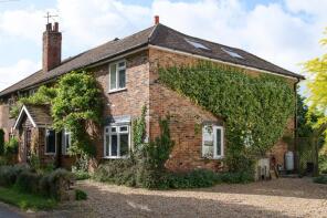 1, Rose Cottages, Bottle Lane, Hook RG27 0AG